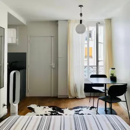 Chic - Montorgueil, Ac & Fast Wi-fi *